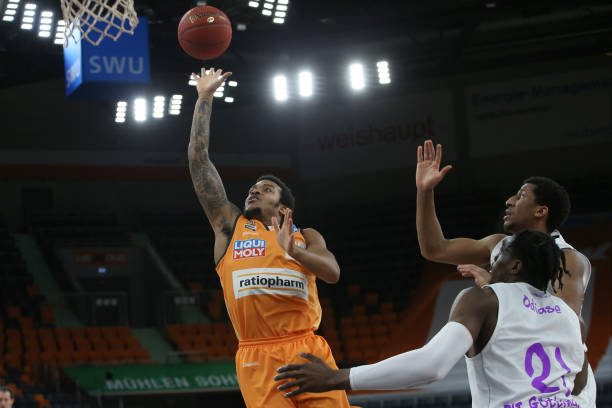 他也经历了 他也经历了