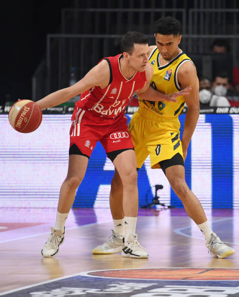 这与苏亚雷 这与苏亚雷