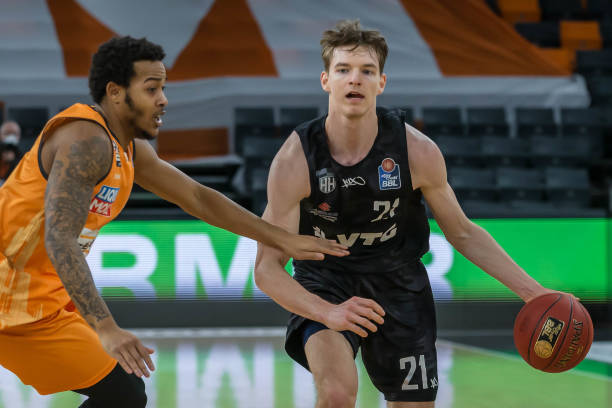 球技和不懈 球技和不懈