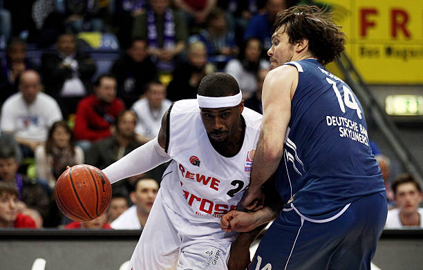 骄傲与挑战 骄傲与挑战