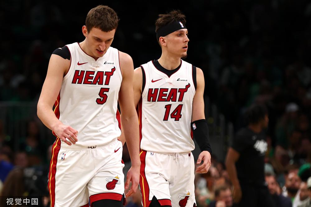 场比赛都保 场比赛都保